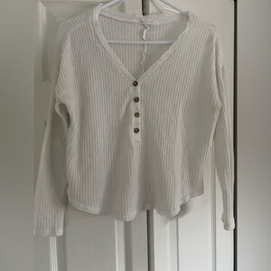 Socialite Textured Waffleknit Button Down Cropped White Top